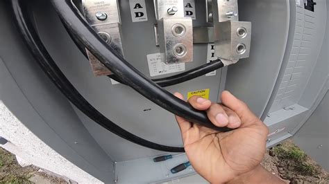 installing a 320 amp meter